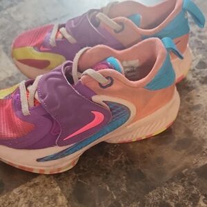 Nike Kids Sneakers in Purple and Pink